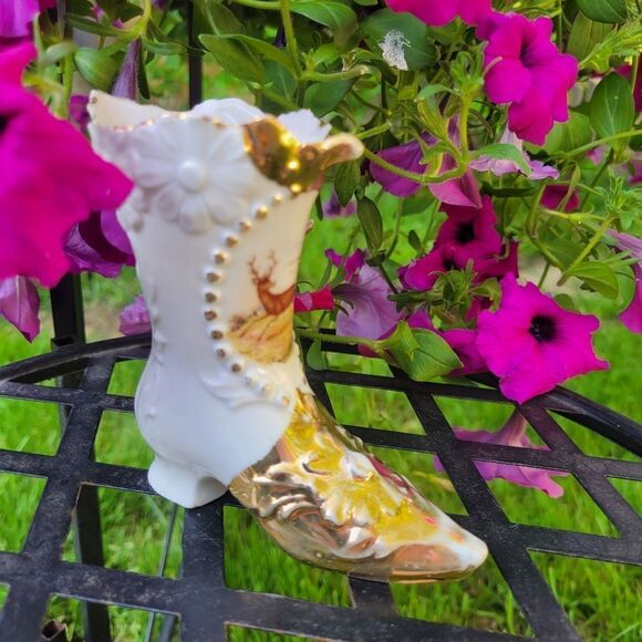 Porcelain Boot - Picture 13 of 13